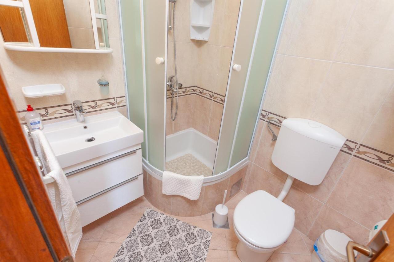 Apartman Prlic 3 Макарска Екстериор снимка